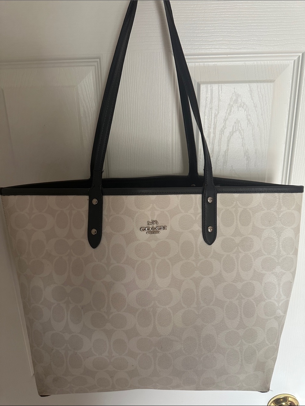 Coach Reversible Chalk/Navy Signature Canvas Tote Bag READ DETAILS